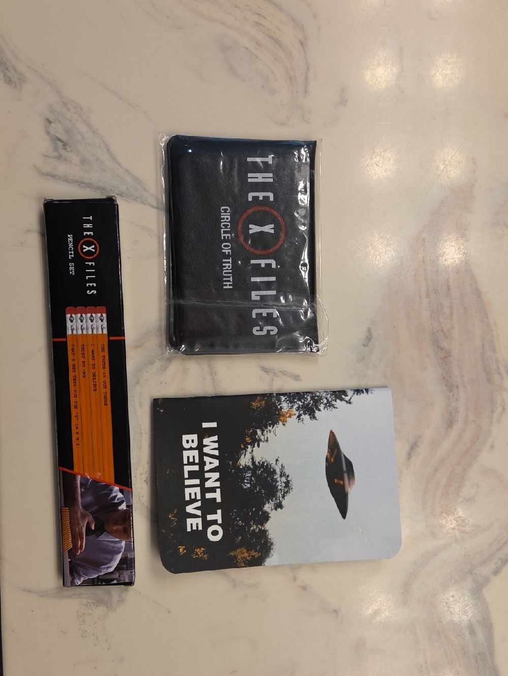 Black 'Circle of Truth' Travel Wallet